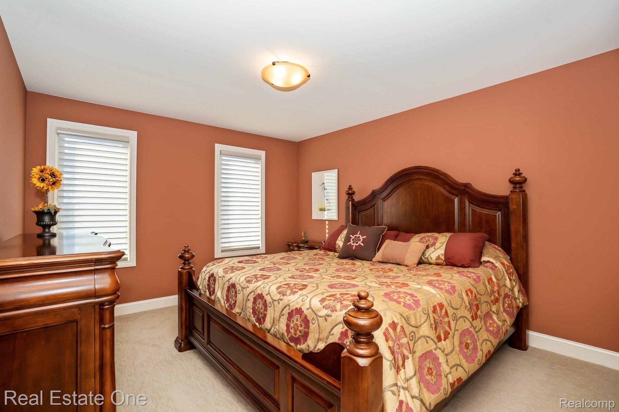 729 Renshaw Street Rochester, MI 48307 - Photo 28 of 41 Renshaw-W028.jpg