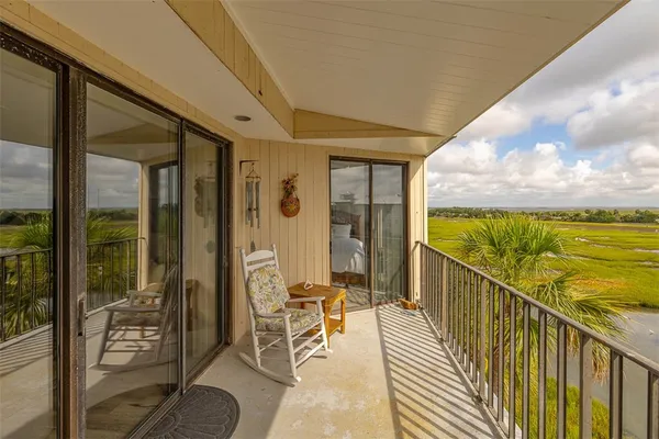 $329,000 | 1 Marina Drive, Unit 404 A&B, St. Simons Island, GA 31522