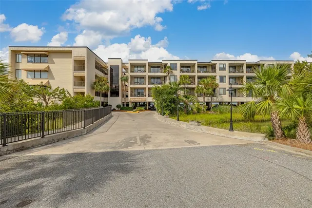 $339,000 | 1 Marina Drive, Unit 404 A&B, St. Simons Island, GA 31522
