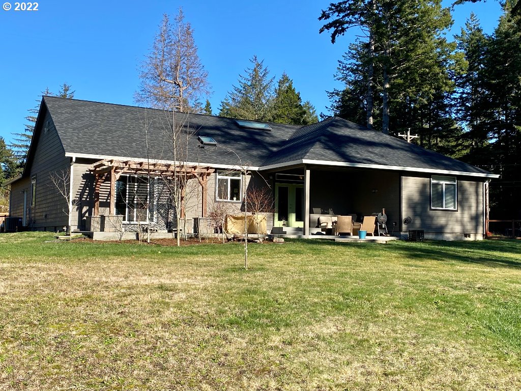 55402 Bates Road Bandon, OR 97411 - Photo 5 of 31 Gallery Image 5