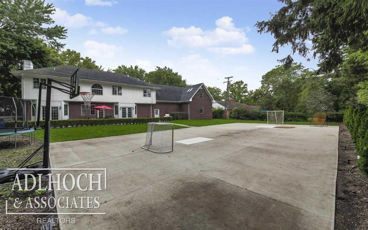 920 Shoreham Road Grosse Pointe Woods, MI 48236 - Photo 37 of 39