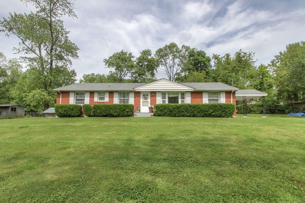 429 Franklin Limestone Road Nashville, TN 37217 - Photo 1 of 26 Family home with large yard