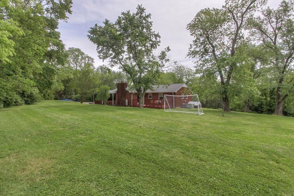 429 Franklin Limestone Road Nashville, TN 37217 - Photo 20 of 26 Backyard