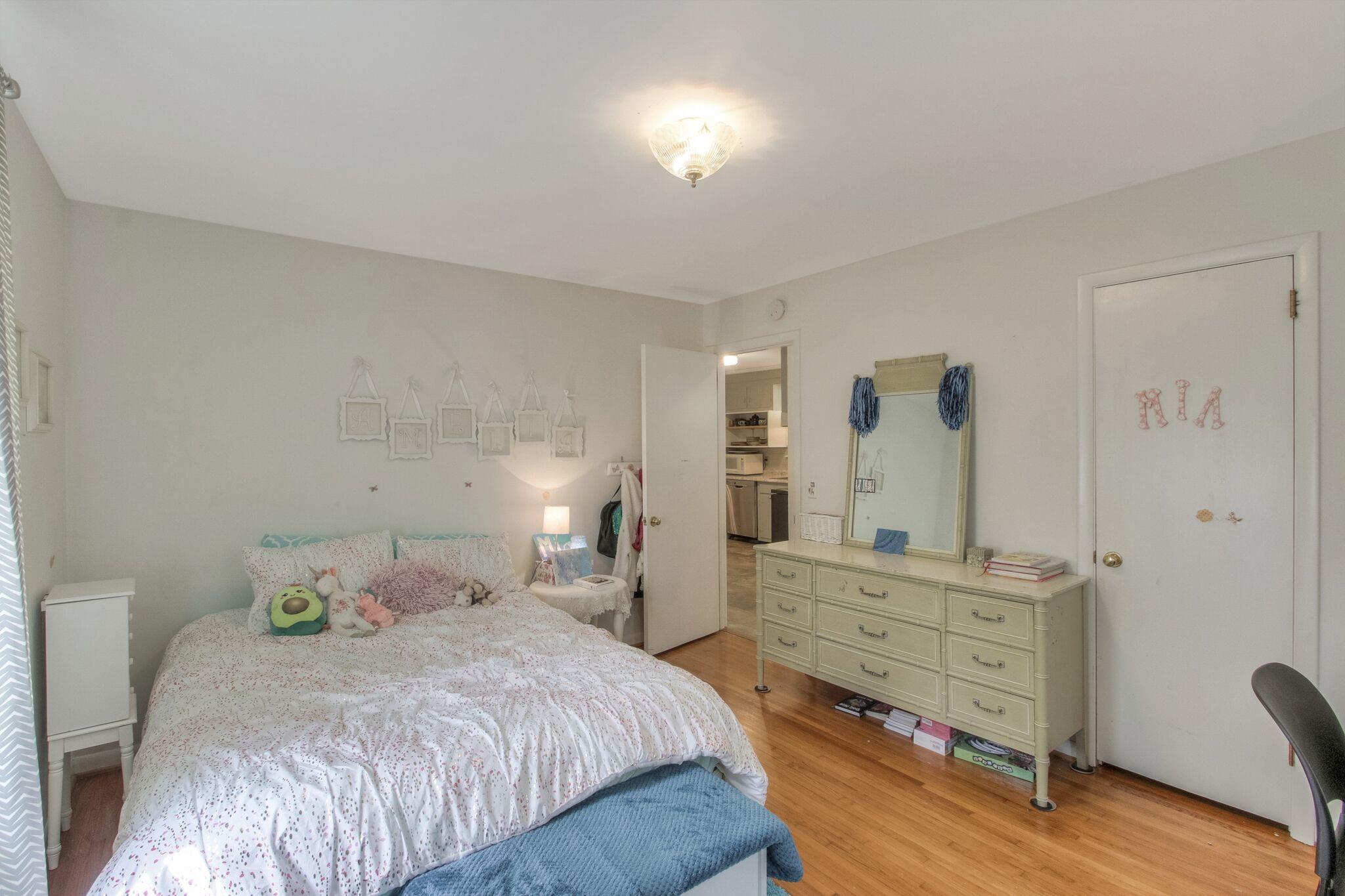 429 Franklin Limestone Road Nashville, TN 37217 - Photo 6 of 26 2nd Bedroom