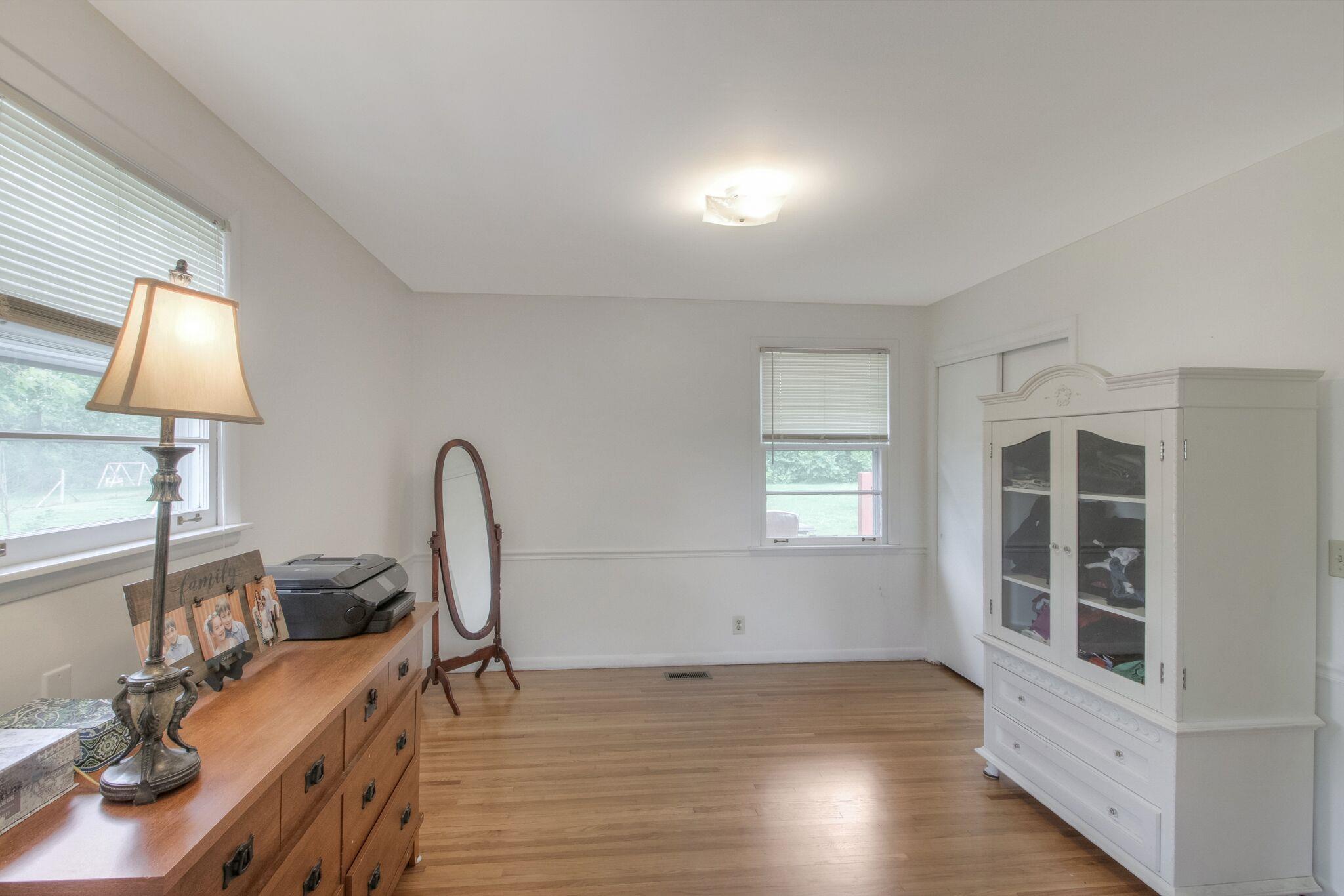 429 Franklin Limestone Road Nashville, TN 37217 - Photo 9 of 26 Master bedroom