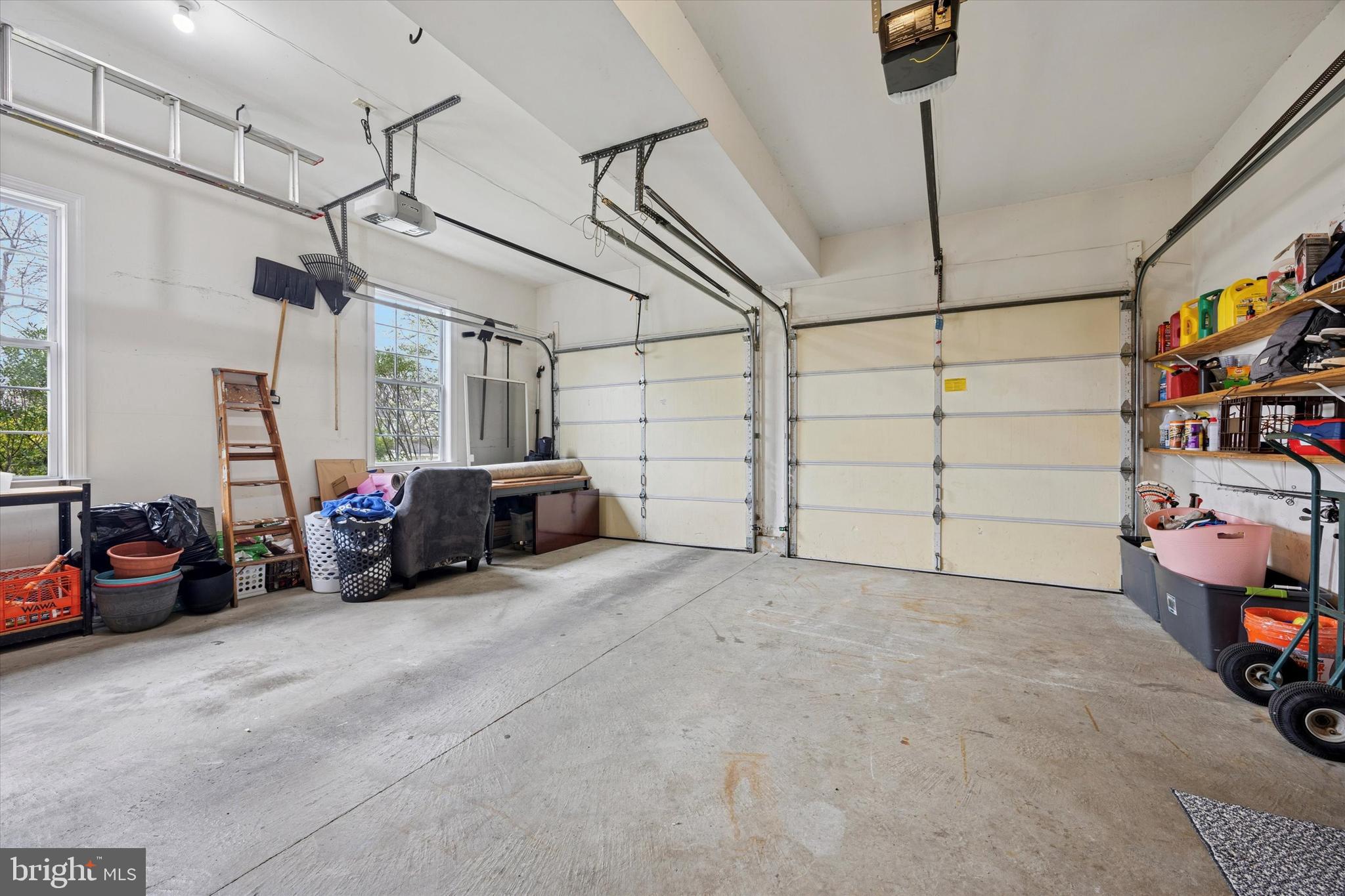 321 Lenni Road Lenni, PA 19052 - Photo 34 of 35 a view of a garage