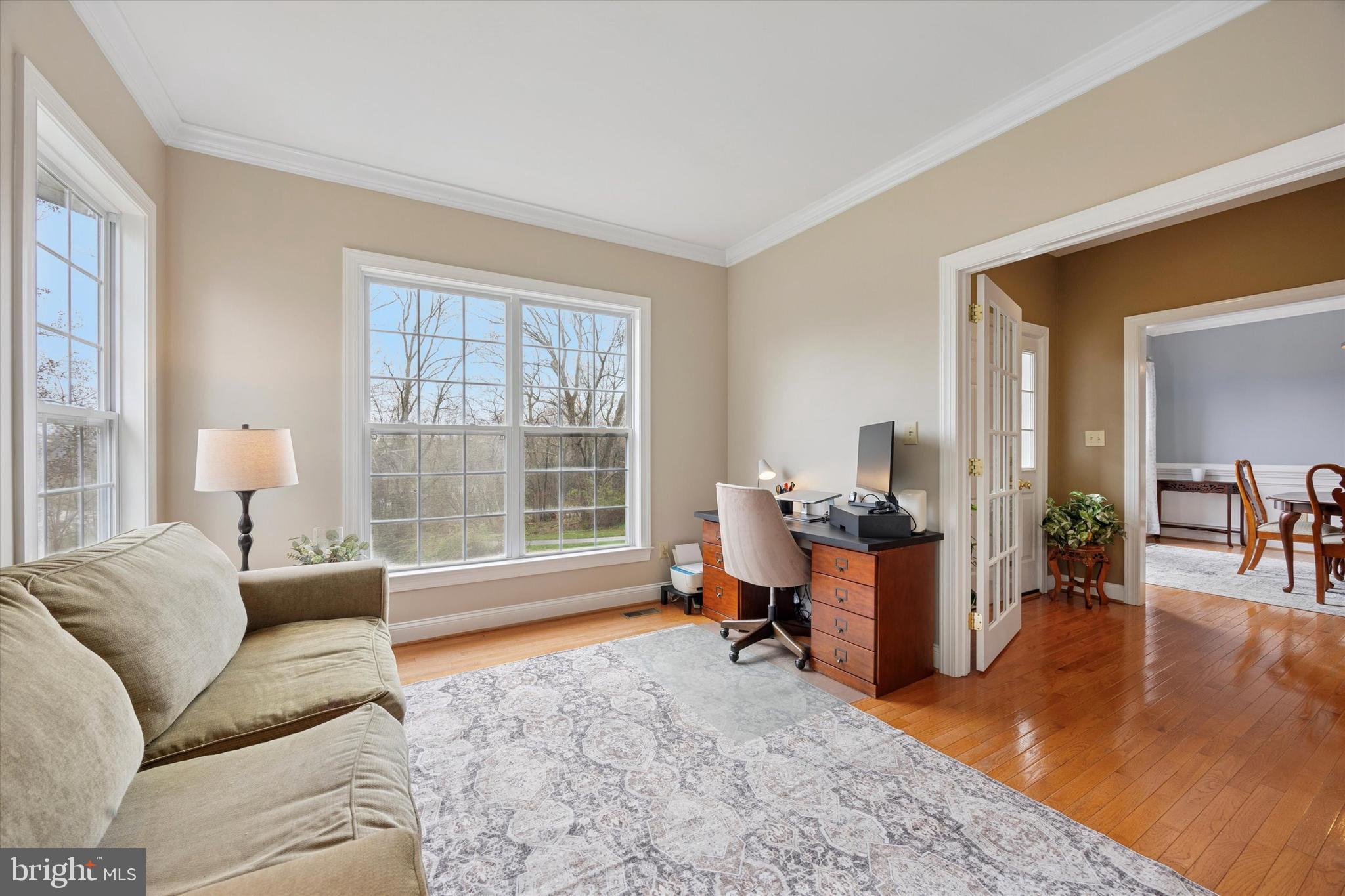 321 Lenni Road Lenni, PA 19052 - Photo 4 of 35 a living room with furniture and a large window