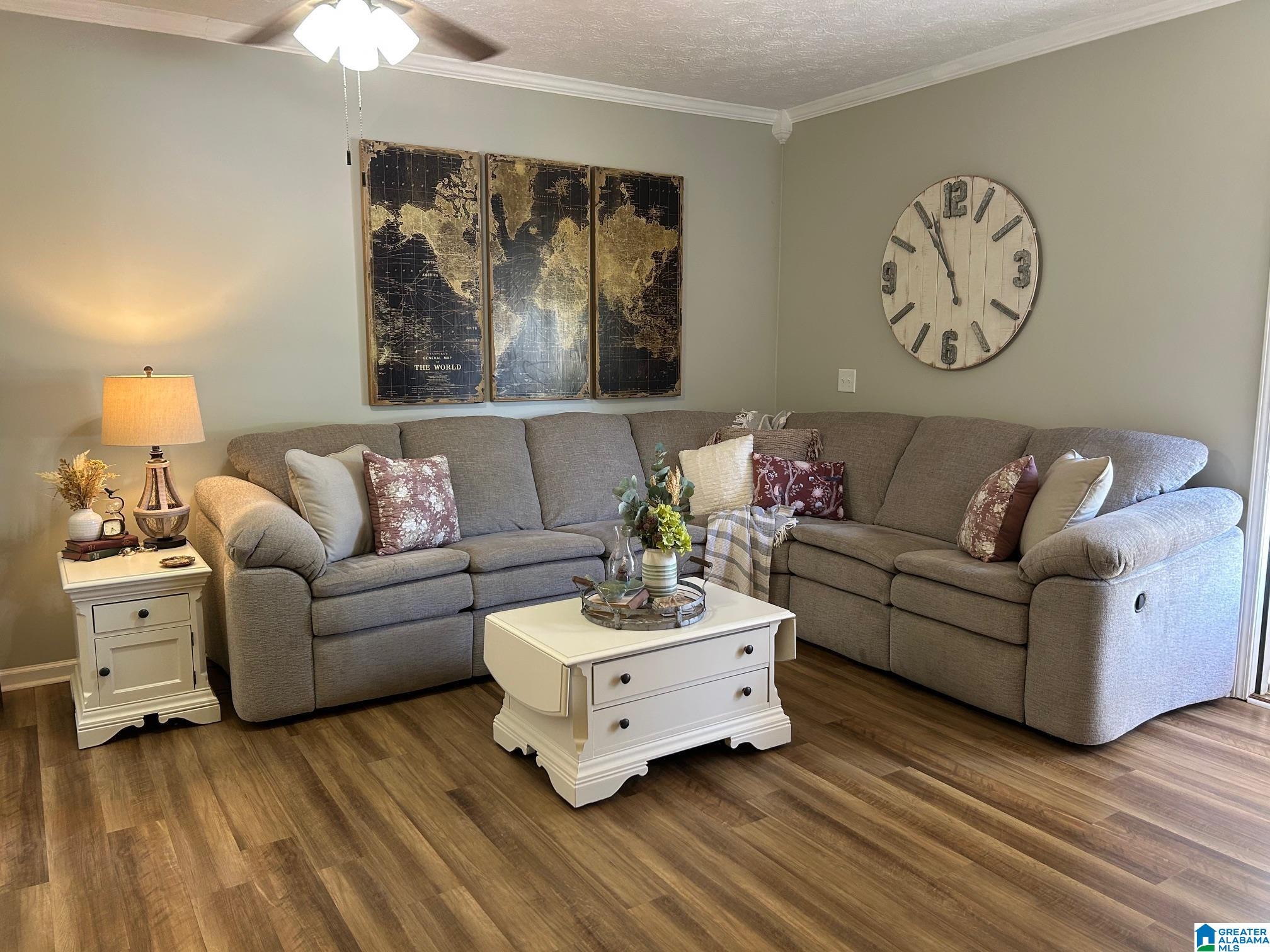 1721 Round Hill Road Weaver, AL 36277 - Photo 4 of 30