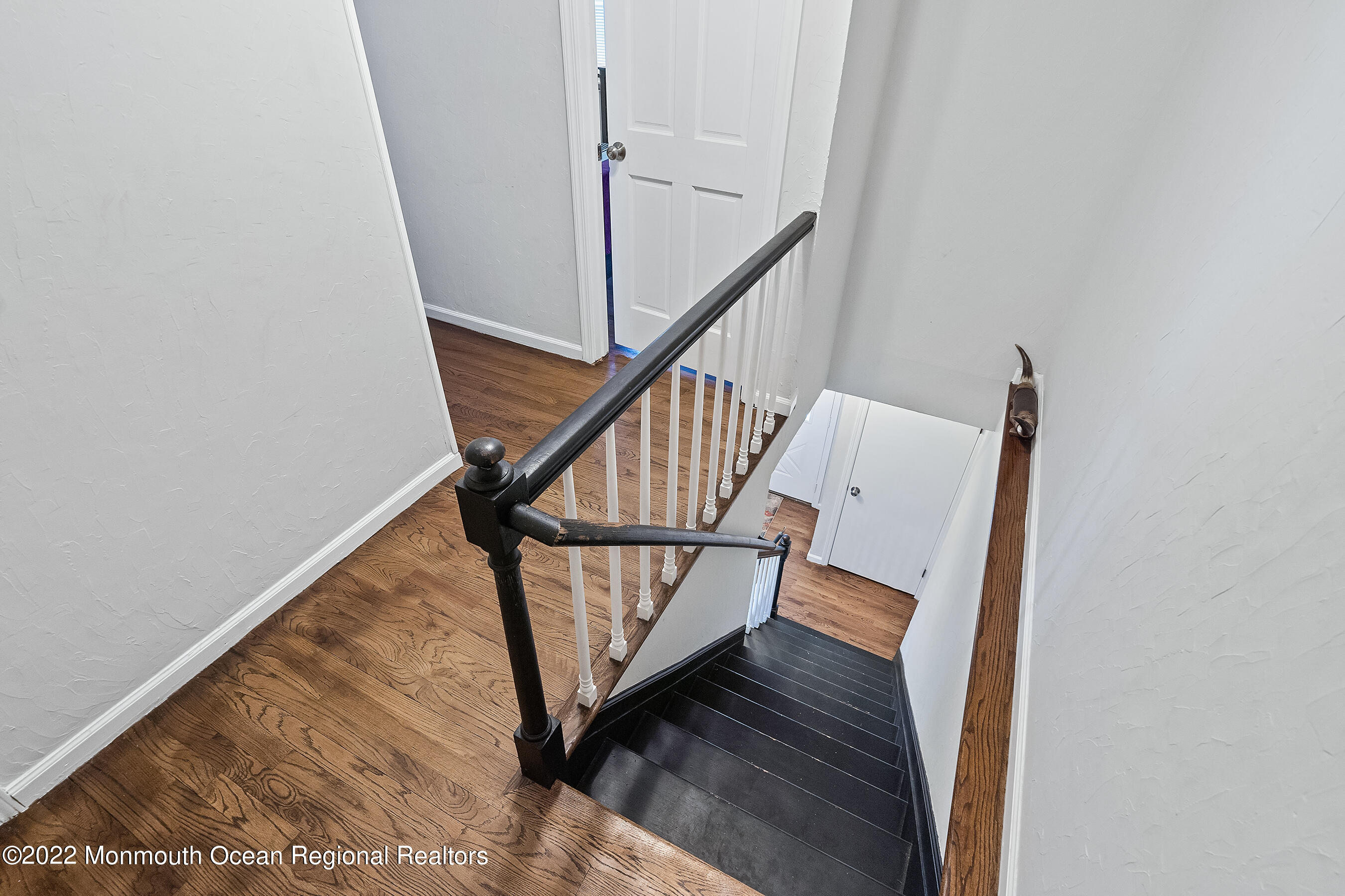 203 Bartley Road Jackson, NJ 08527 - Photo 16 of 30 Stairs