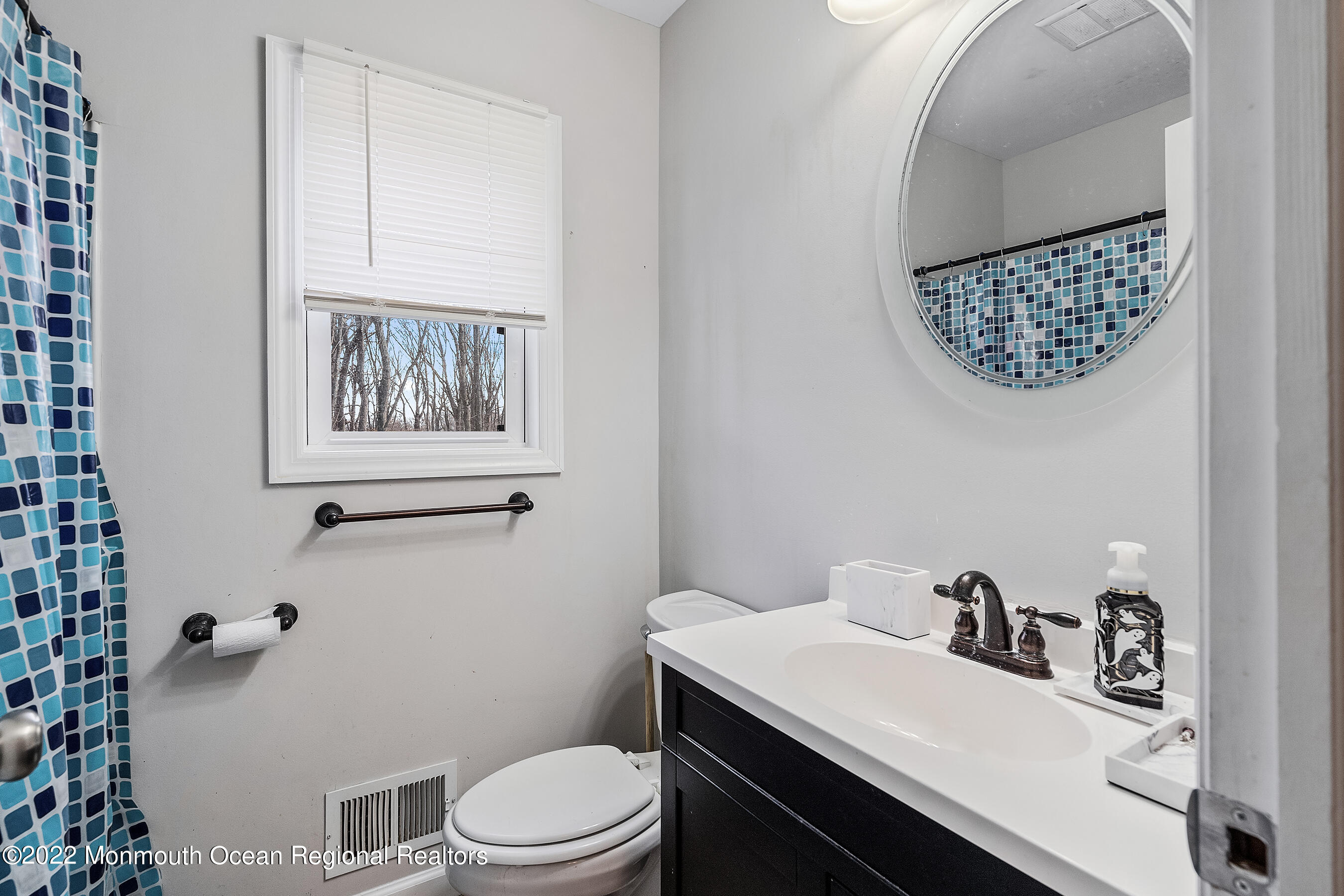 203 Bartley Road Jackson, NJ 08527 - Photo 22 of 30 Lavatory2