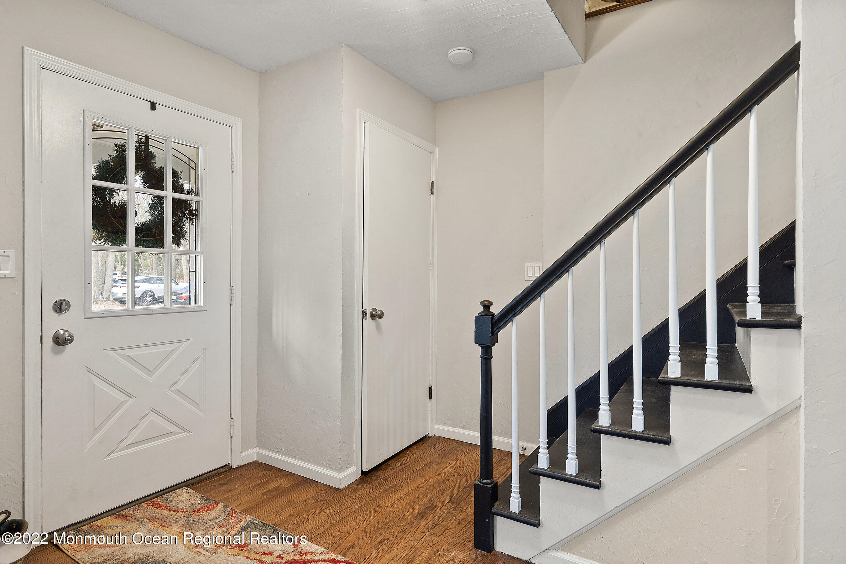 203 Bartley Road Jackson, NJ 08527 - Photo 7 of 30 Foyer