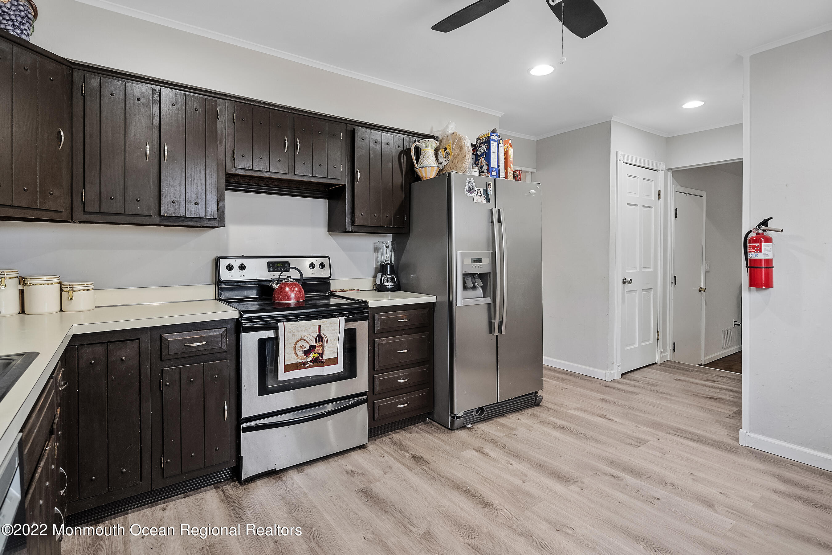 203 Bartley Road Jackson, NJ 08527 - Photo 10 of 30 Kitchen1a