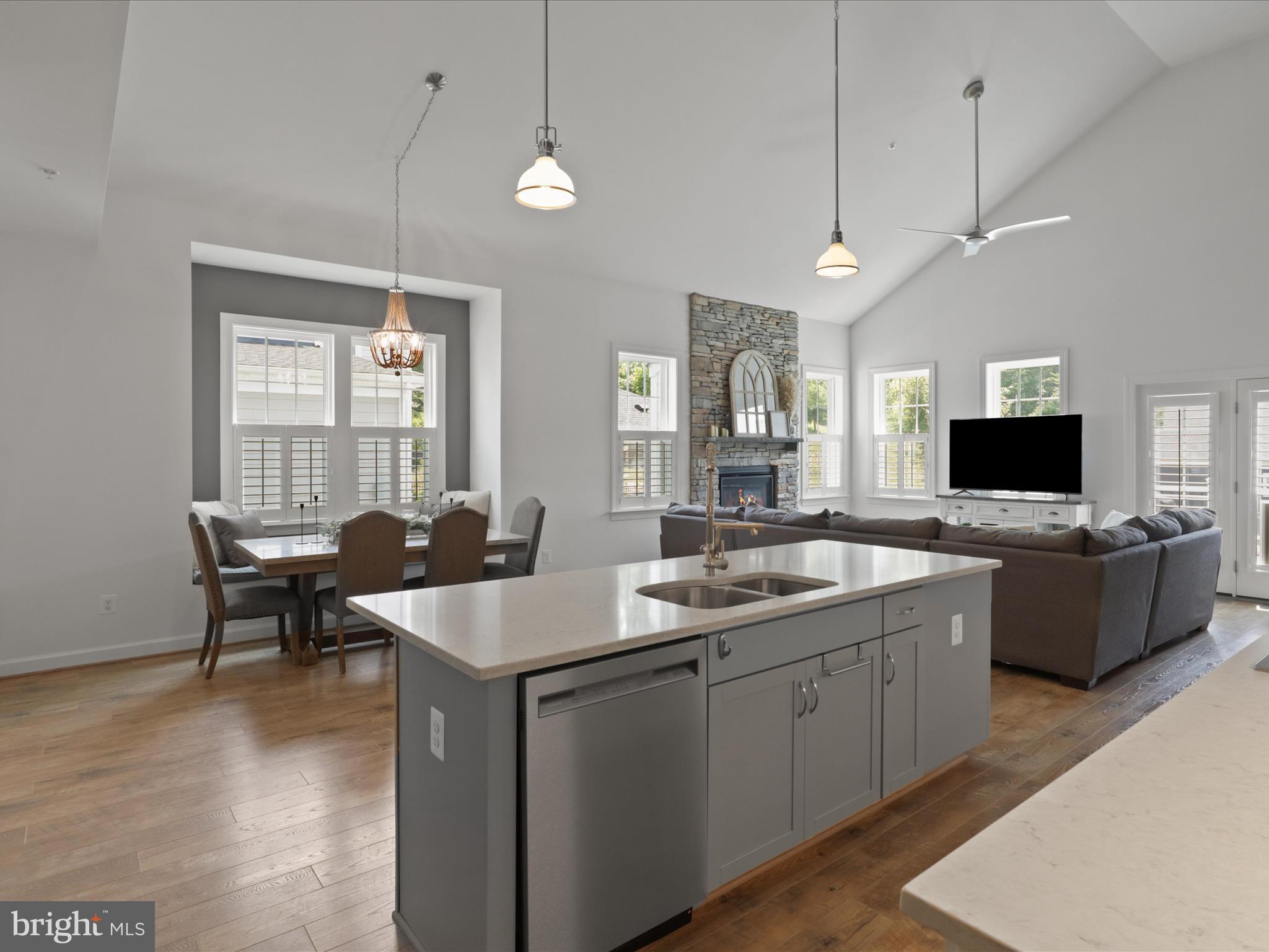 18206 Thunderbolt Road Dumfries, VA 22026 - Photo 11 of 83