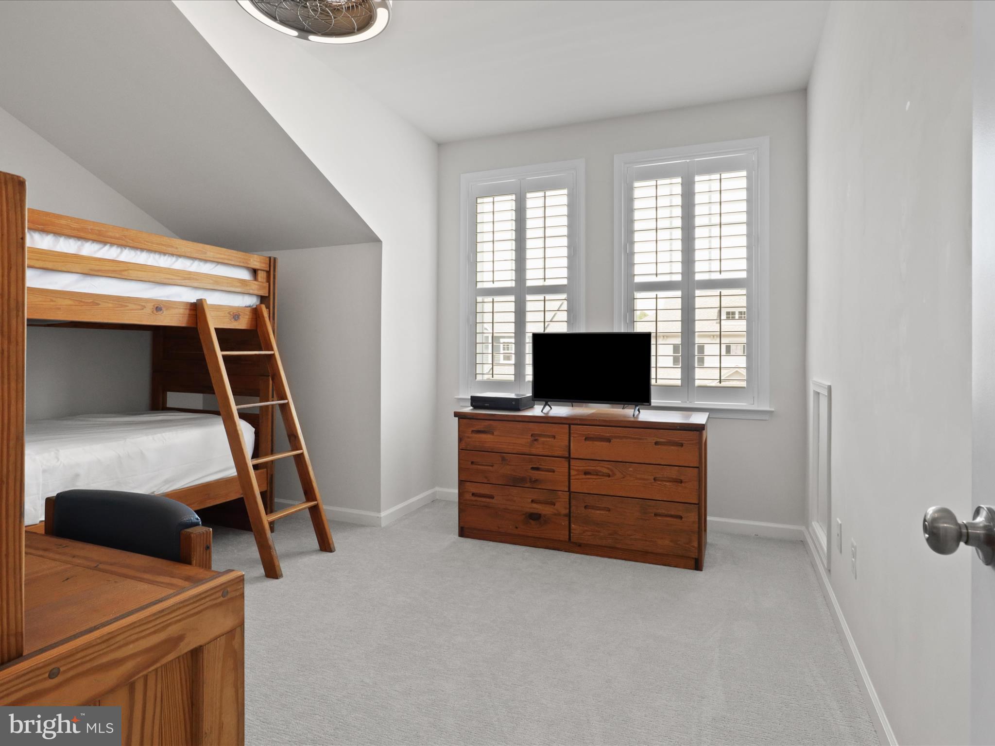 18206 Thunderbolt Road Dumfries, VA 22026 - Photo 36 of 83