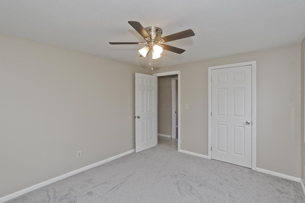 75 Penncastle Street Springfield, MA 01129 - Photo 29 of 40