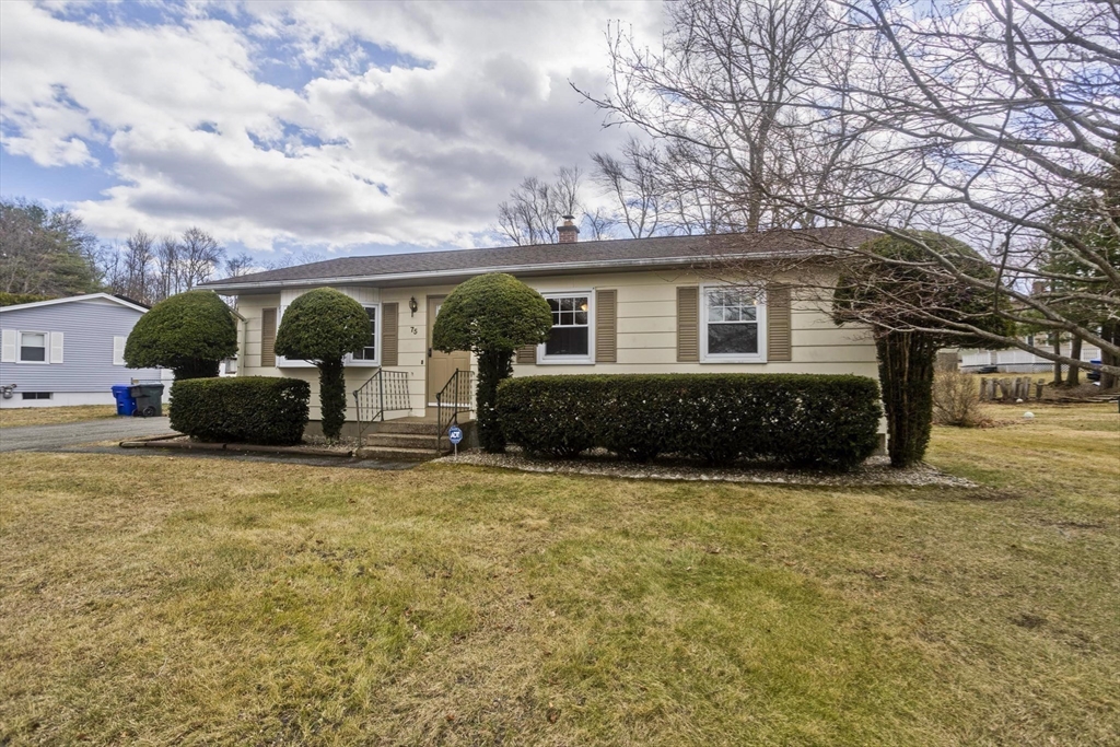 75 Penncastle Street Springfield, MA 01129 - Photo 36 of 40
