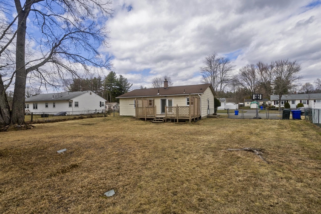 75 Penncastle Street Springfield, MA 01129 - Photo 40 of 40