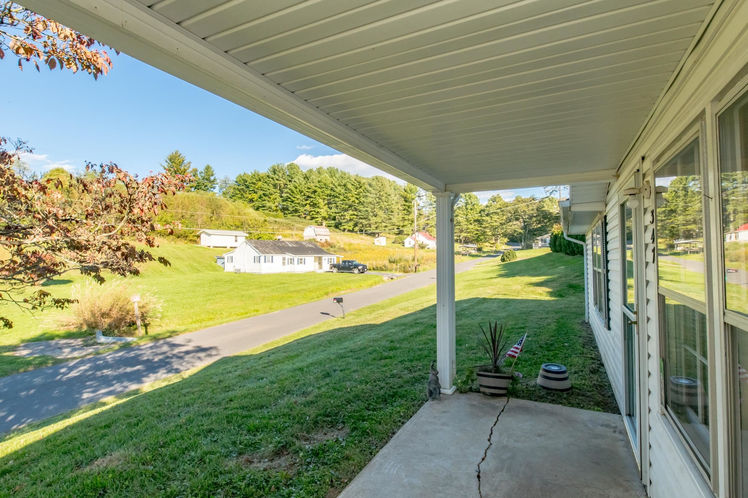 437 Armory Road Galax, VA 24333 - Photo 39 of 40 Gallery Image 39