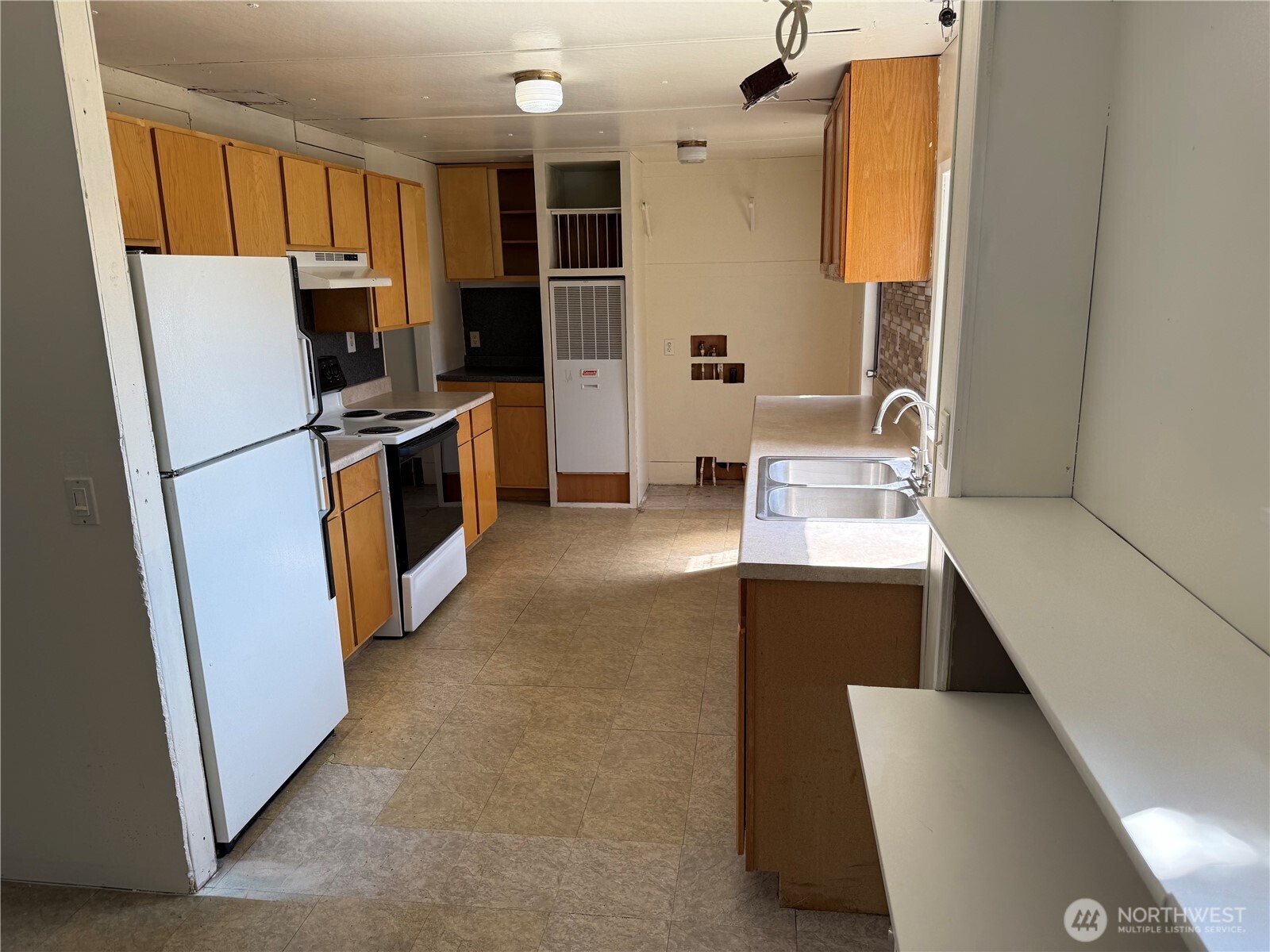 3517 Birch Bay Lynden Road Custer, WA 98240 - Photo 6 of 25