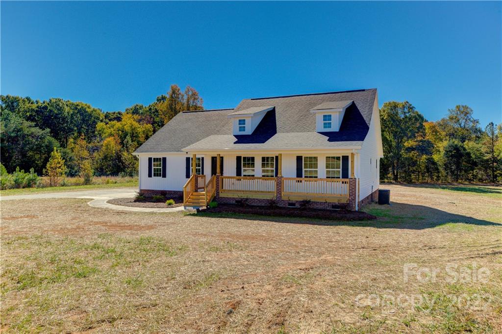 2041 State Rd S-46-759 Clover, SC 29710 - Photo 3 of 31 Gallery Image 3