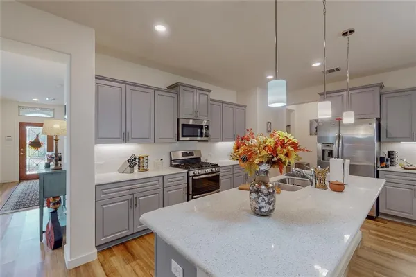 $3,350 | 12116 Howell Court, Fort Worth, TX 76052