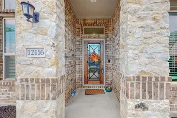 $3,350 | 12116 Howell Court, Fort Worth, TX 76052