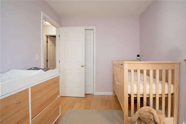 $4,200 | 20 Findlay Place, Newport, RI 02840