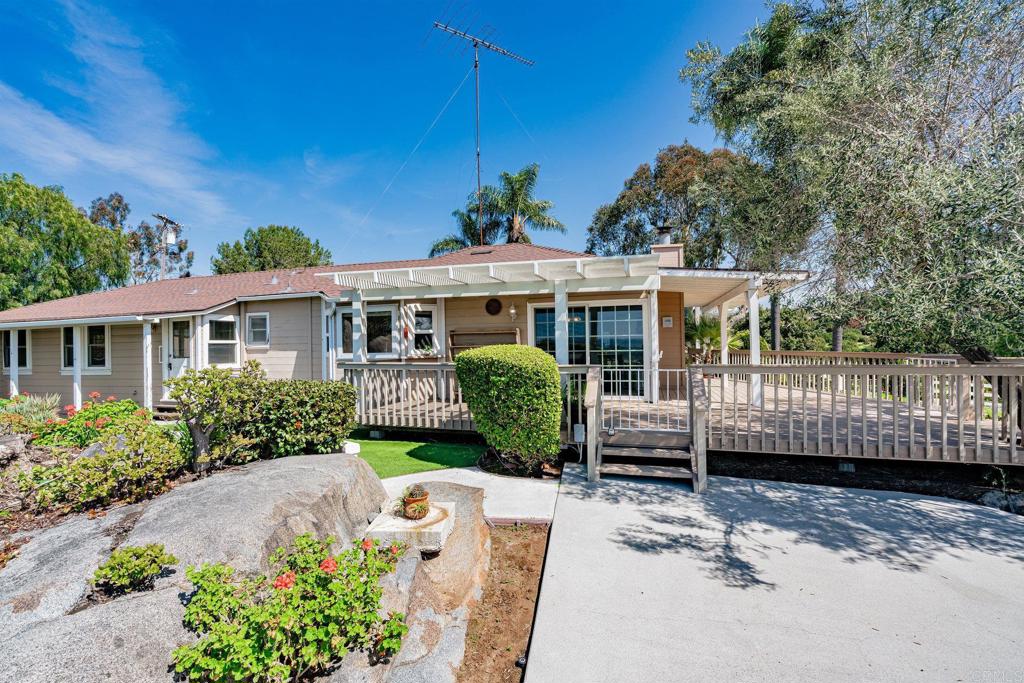 3198 Blackwell Drive Vista, CA 92084 - Photo 58 of 72