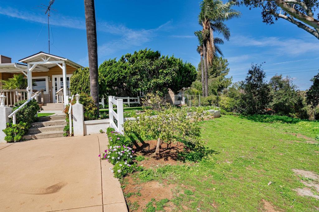 3198 Blackwell Drive Vista, CA 92084 - Photo 60 of 72