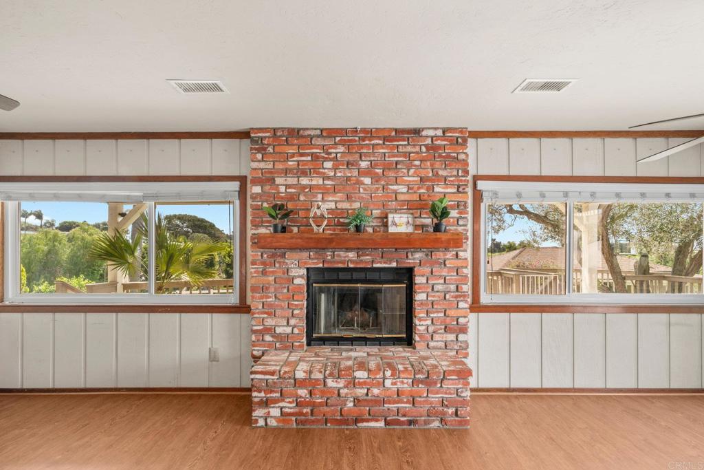 3198 Blackwell Drive Vista, CA 92084 - Photo 10 of 72