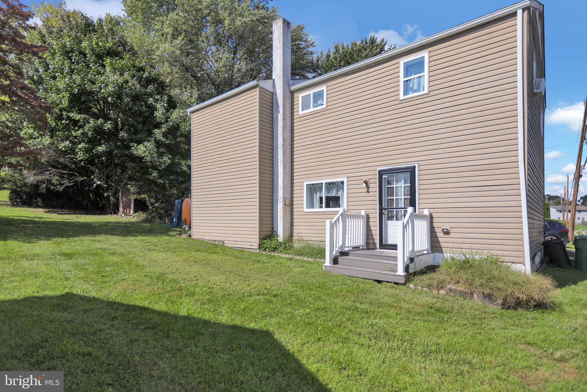 1501 Logan Street Reading, PA 19607 - Photo 23 of 26