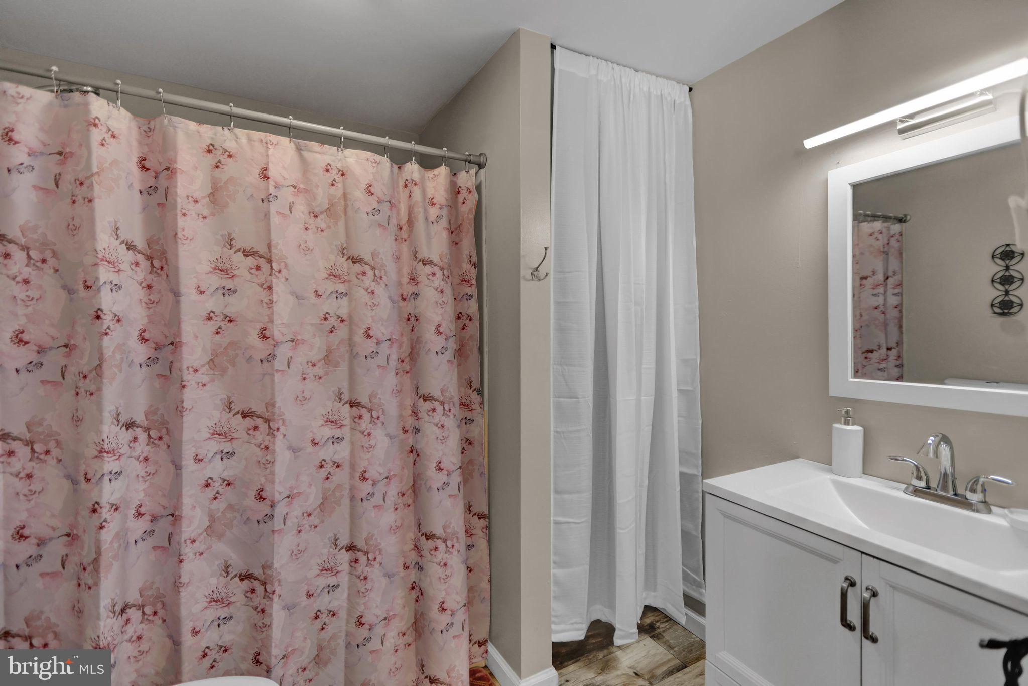 1501 Logan Street Reading, PA 19607 - Photo 7 of 26