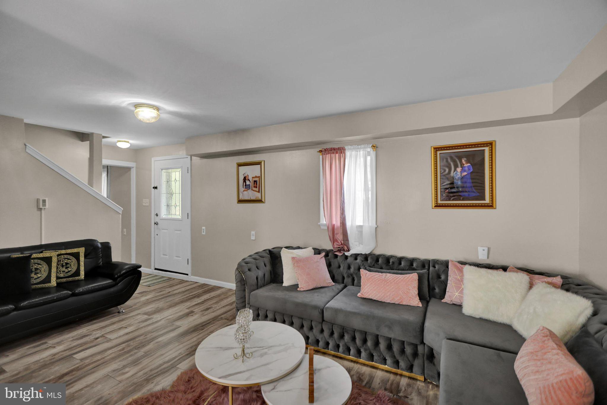 1501 Logan Street Reading, PA 19607 - Photo 9 of 26