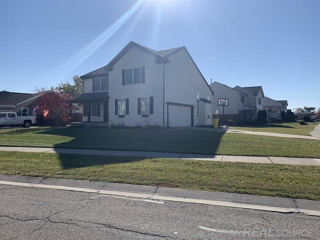 52299 Rivard Road New Baltimore, MI 48047 - Photo 3 of 27 50028450-2.JPG