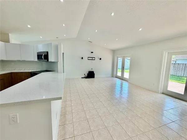 $3,500 | 17322 Southwest 149th Court, Unit 1, Miami, FL 33187