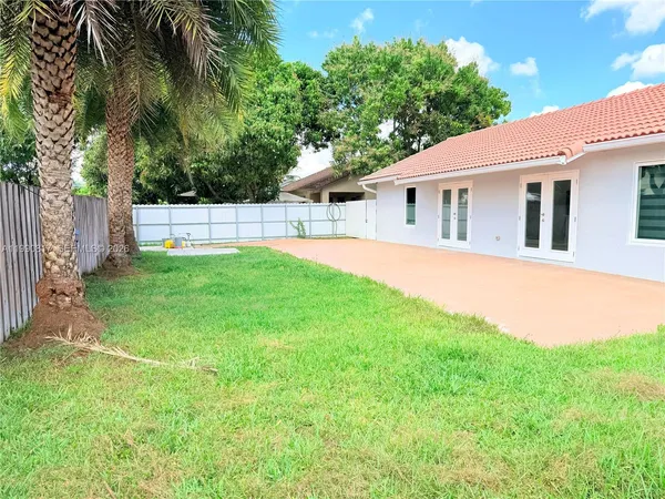$3,500 | 17322 Southwest 149th Court, Unit 1, Miami, FL 33187