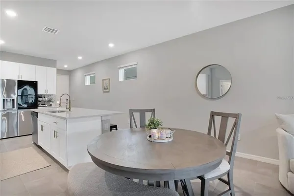 $2,900 | 5511 Bungalow Grove Court, Palmetto, FL 34221