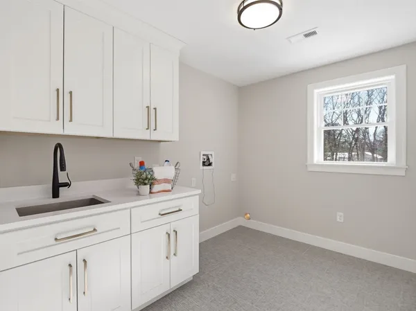 $2,350,000 | 1 Delisio Drive, Andover, MA 01810