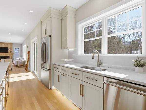 $2,350,000 | 1 Delisio Drive, Andover, MA 01810