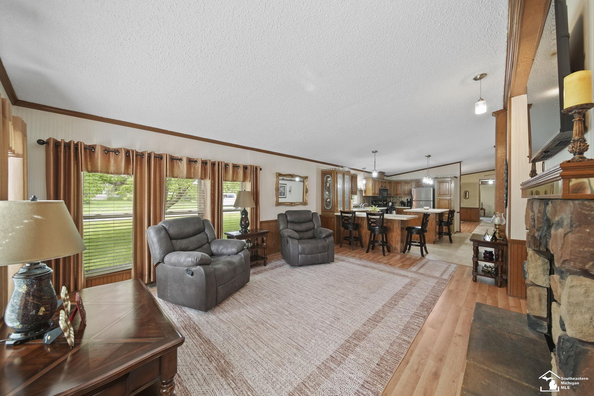 1256 Sandy Creek Road Monroe, MI 48162 - Photo 11 of 61 50178694-9828c433-22e5-4e37-9993-174d6216a5ac.JPG