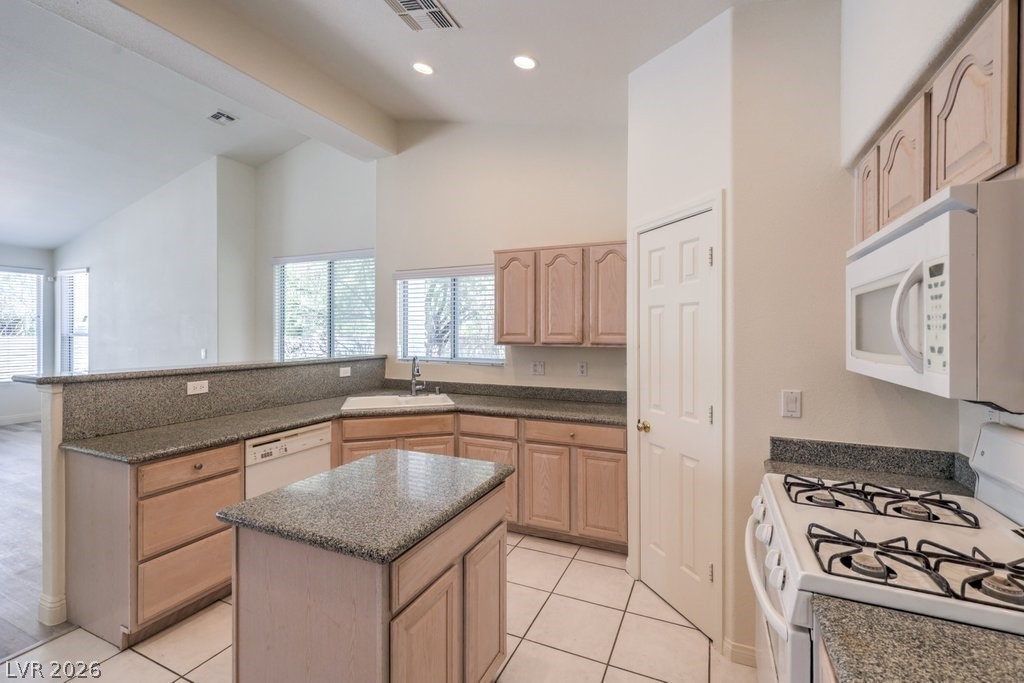 7728 Silver Wells Road Las Vegas, NV 89149 - Photo 31 of 58