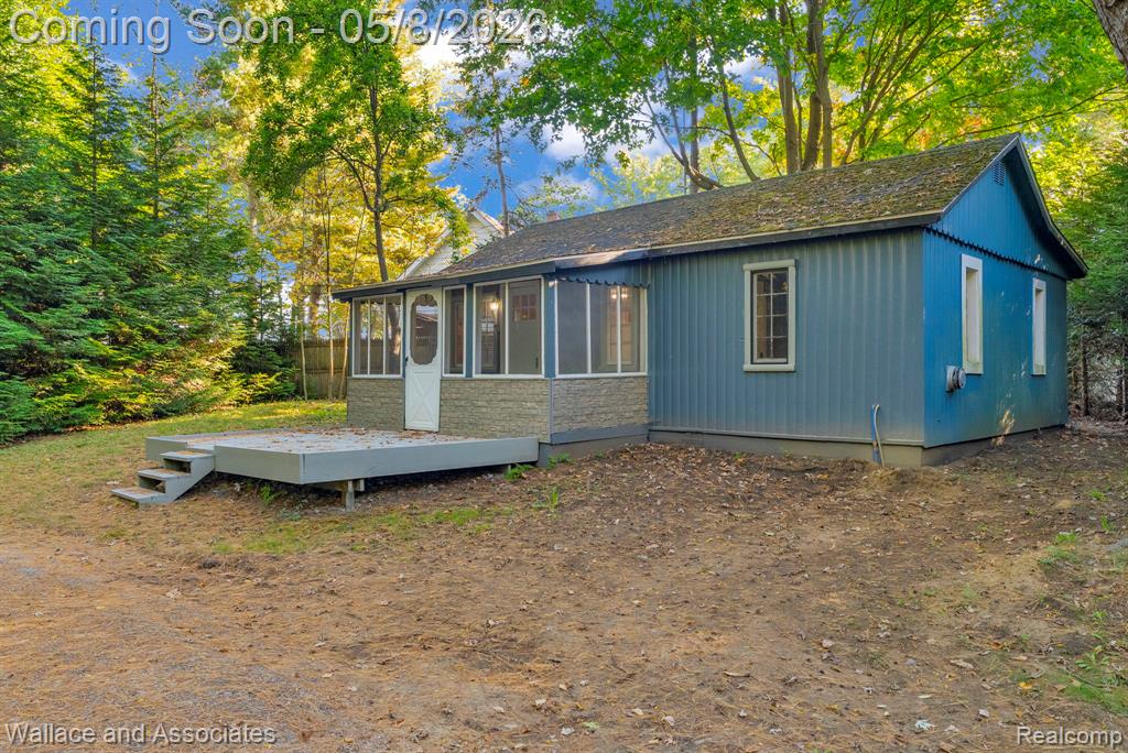 3941 Lakeshore Road Lexington, MI 48450 - Photo 7 of 24