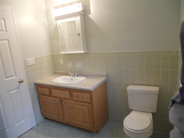 23 Charlotte Road Waltham, MA 02453 - Photo 16 of 20 Gallery Image 16