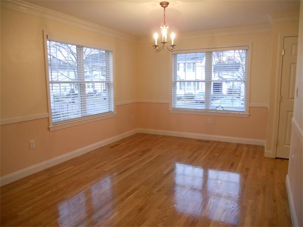 23 Charlotte Road Waltham, MA 02453 - Photo 7 of 20 Gallery Image 7