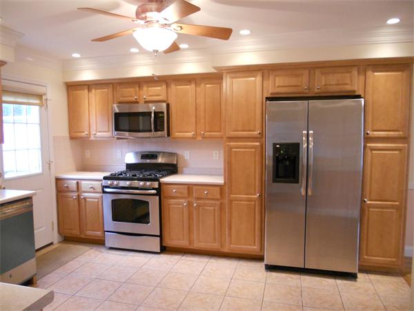 23 Charlotte Road Waltham, MA 02453 - Photo 9 of 20 Gallery Image 9
