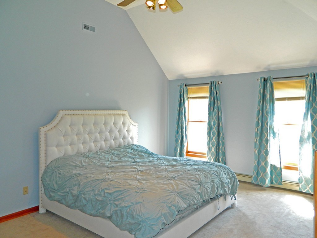 267 Chandler Road Andover, MA 01810 - Photo 16 of 30 Gallery Image 16