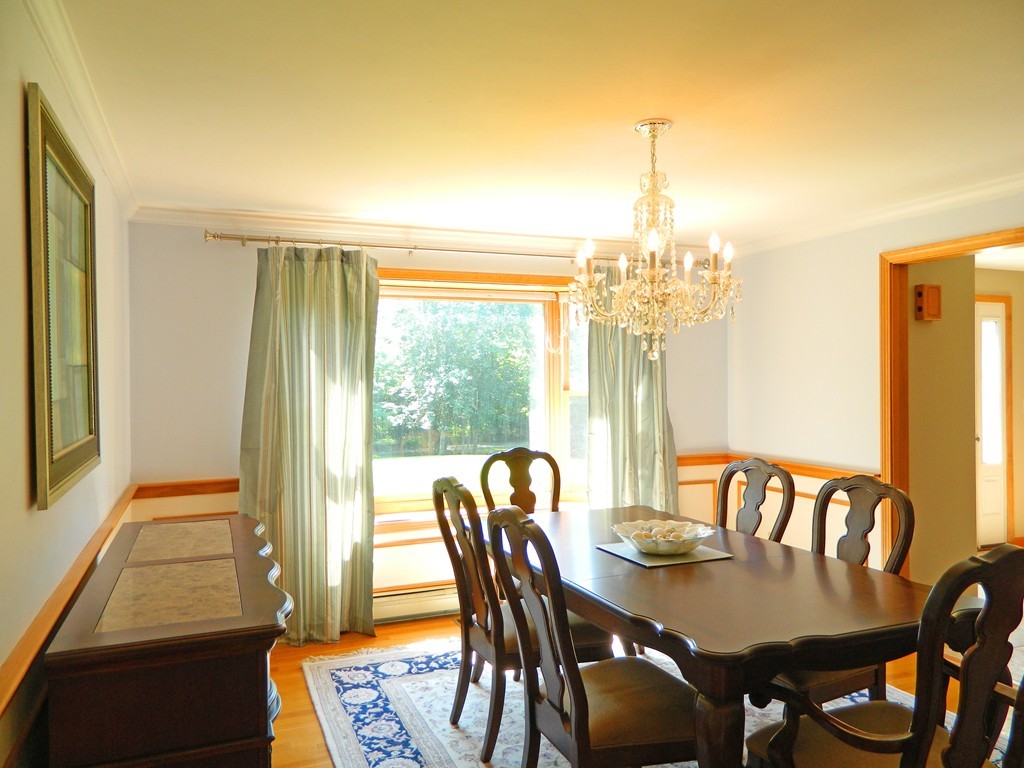 267 Chandler Road Andover, MA 01810 - Photo 10 of 30 Gallery Image 10