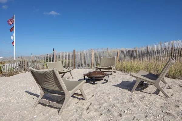 $25,000 | 502 Sunset Boulevard, Mantoloking, NJ 08738