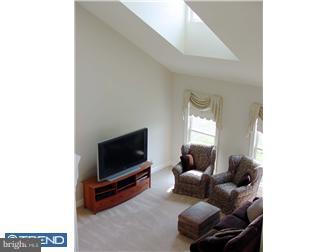 35 Devon Road Newtown, PA 18940 - Photo 5 of 12 Gallery Image 5