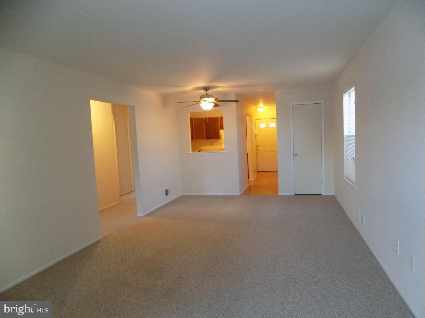 1002 Woodchip Road Lumberton, NJ 08048 - Photo 3 of 19 Living Room